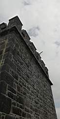 acastle 182210.jpg